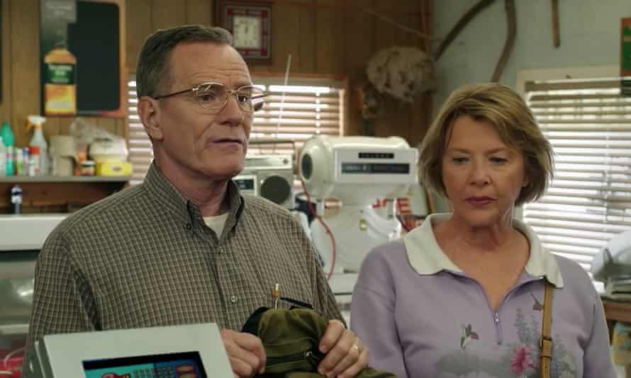 Bryan Cranston und Anette Bening in „Jerry & Marge Go Large“.
