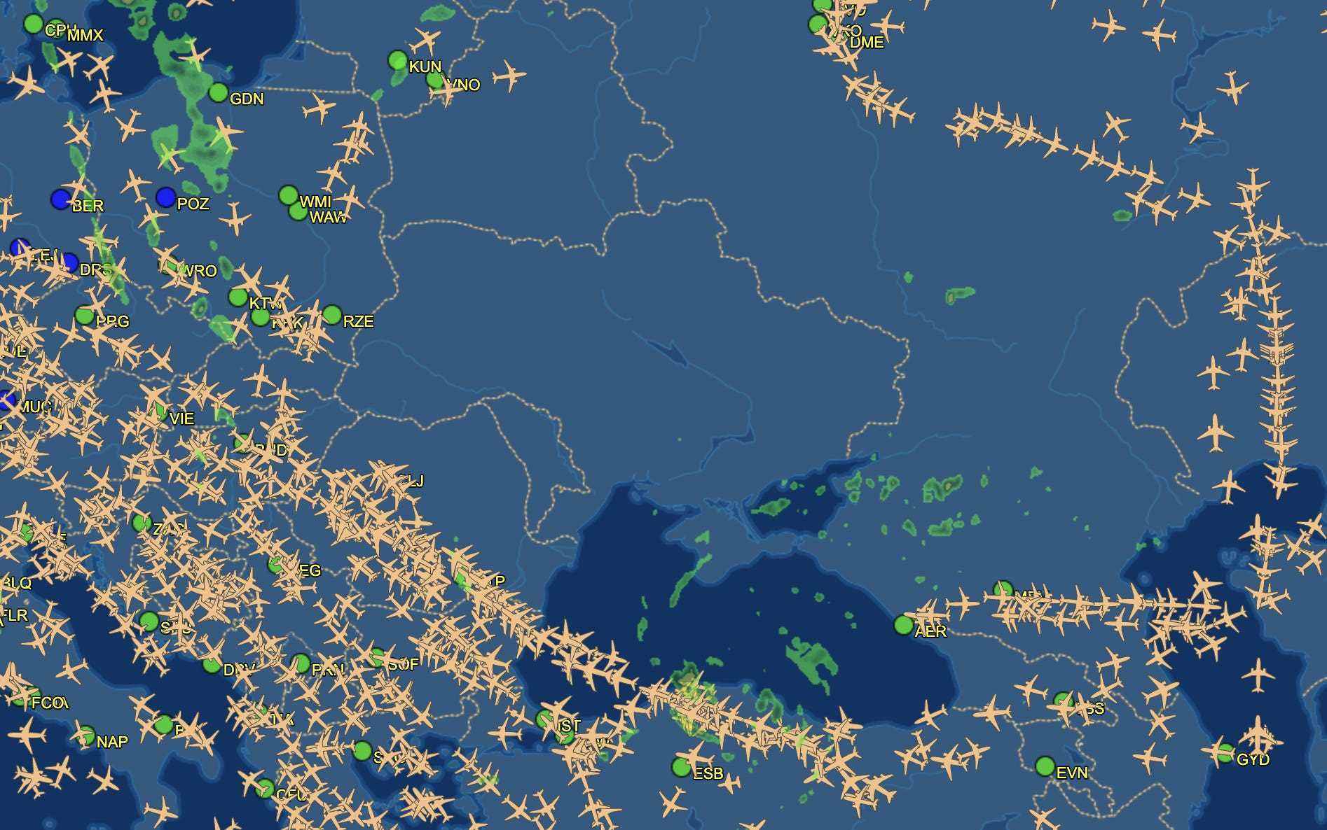 FlightAware zeigte am Dienstagmorgen keine Flüge über dem ukrainischen Luftraum.