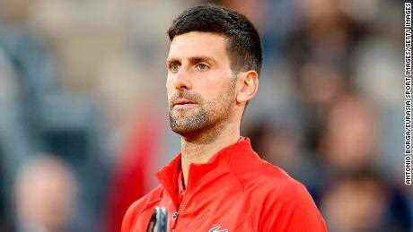 Novak Djokovic kritisiert Wimbledons 'lose-lose'  Verbot russischer und belarussischer Spieler