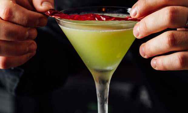 Heiß, aber cool … Der Green Spice Martini in Benares, Mayfair.