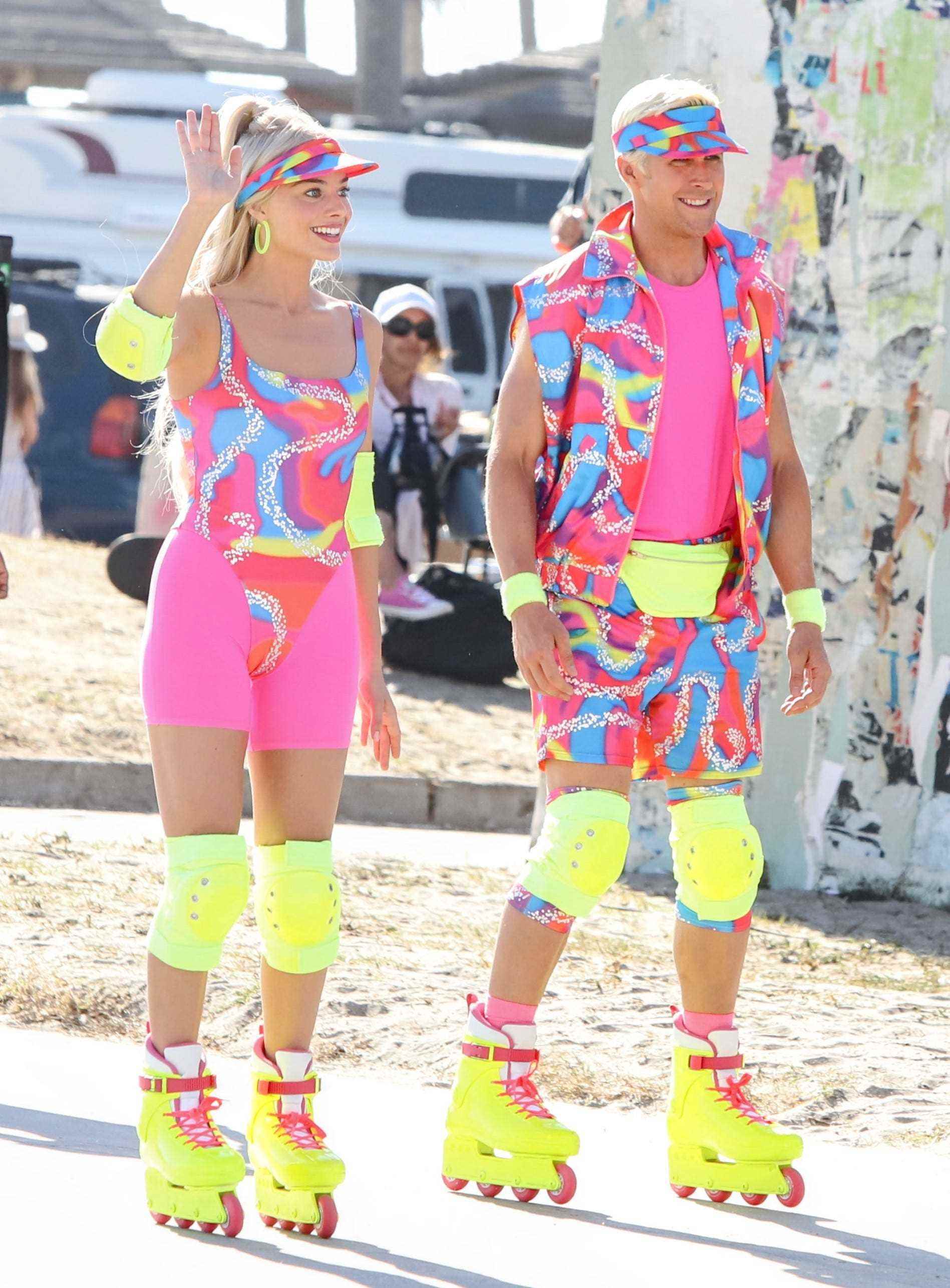 Margot Robbie und Ryan Gosling tragen passende Outfits