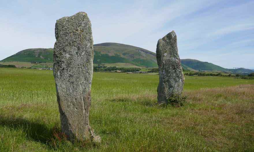 Felsen aus Zeiten … die prähistorischen Menhire am Giant's Grave.