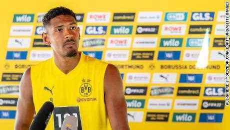 Borussia Dortmunds Stürmer Sébastien Haller musste nach der Entdeckung eines Hodentumors pausieren