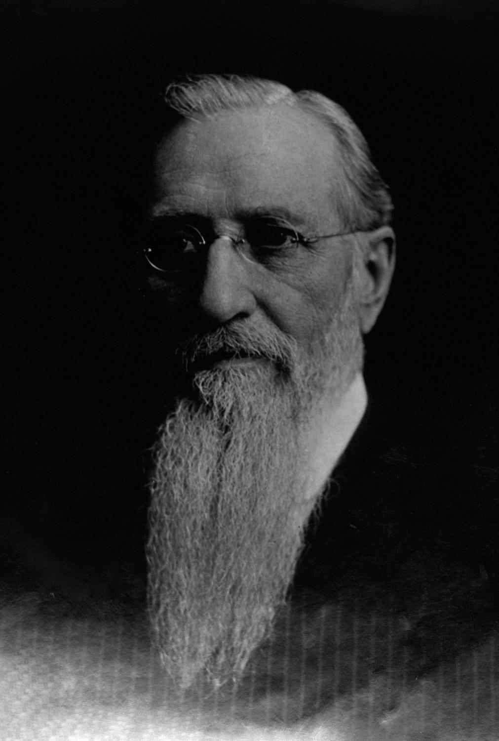 Der sechste Präsident der Kirche Jesu Christi der Heiligen der Letzten Tage Joseph F. Smith um 1918.