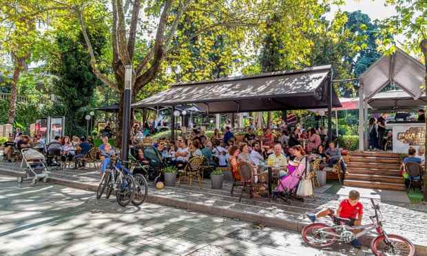 Tirana hat eine reiche Cafékultur.