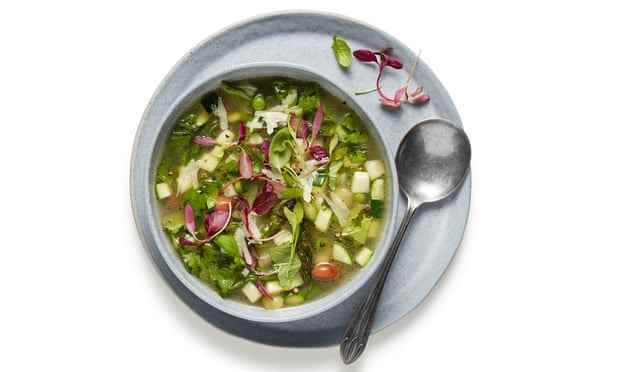 Felicity Cloakes Sommer-Minestrone.