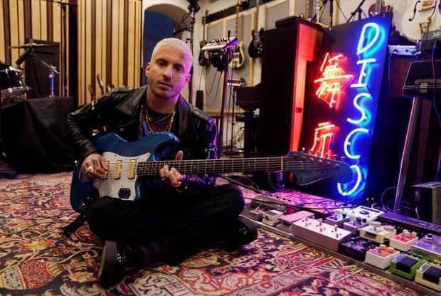 Musikproduzent Andrew Watt in seinem Heimstudio in Los Angeles.