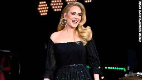 Adele sagt, sie sei eine „Hülle von Mensch“ gewesen.  nach der Kündigung des Aufenthalts in Vegas