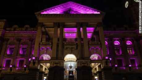 Das Rathaus von Melbourne wurde am 9. August rosa.