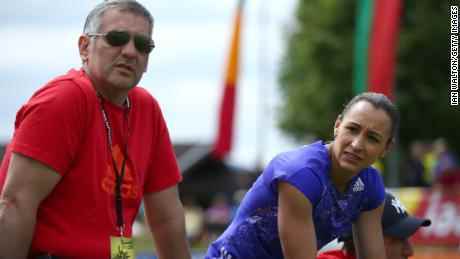 Toni Minichiello ist bekannt für seine lange Zusammenarbeit mit der Olympiasiegerin Jessica Ennis-Hill.