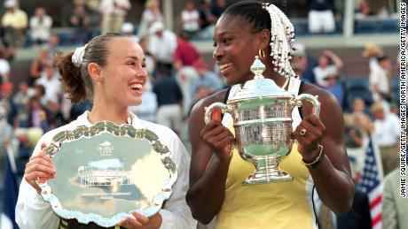 Serena Williams schlug Martina Hingis im Finale der US Open 1999 und gewann ihren ersten Grand-Slam-Titel.