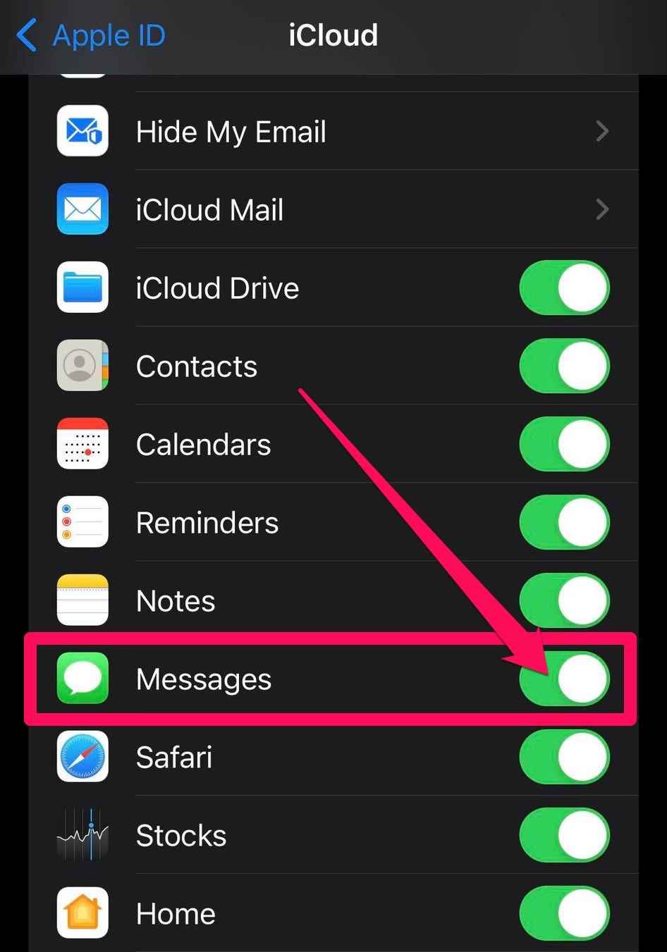 Die „iCloud“-Einstellungsseite auf dem iPhone, wobei der Schalter „Nachrichten“ hervorgehoben ist.