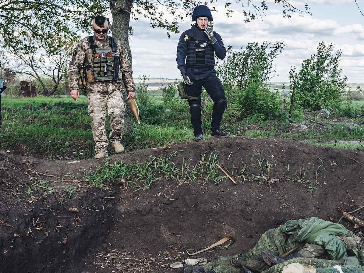 Grabfriedhof der russischen Soldatentruppen Charkiw Ukraine