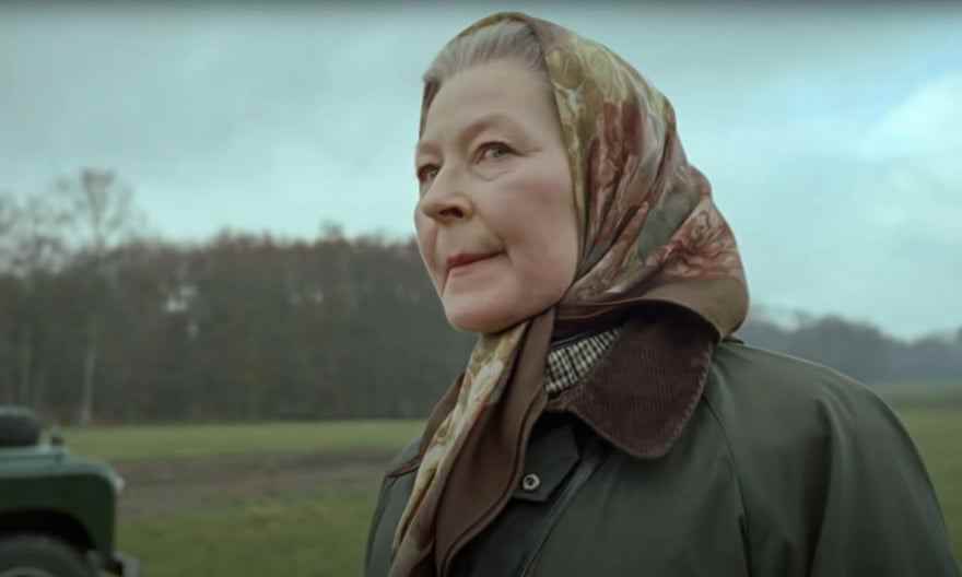 Subtil … Stella Gonet als Queen Elizabeth in Spencer.