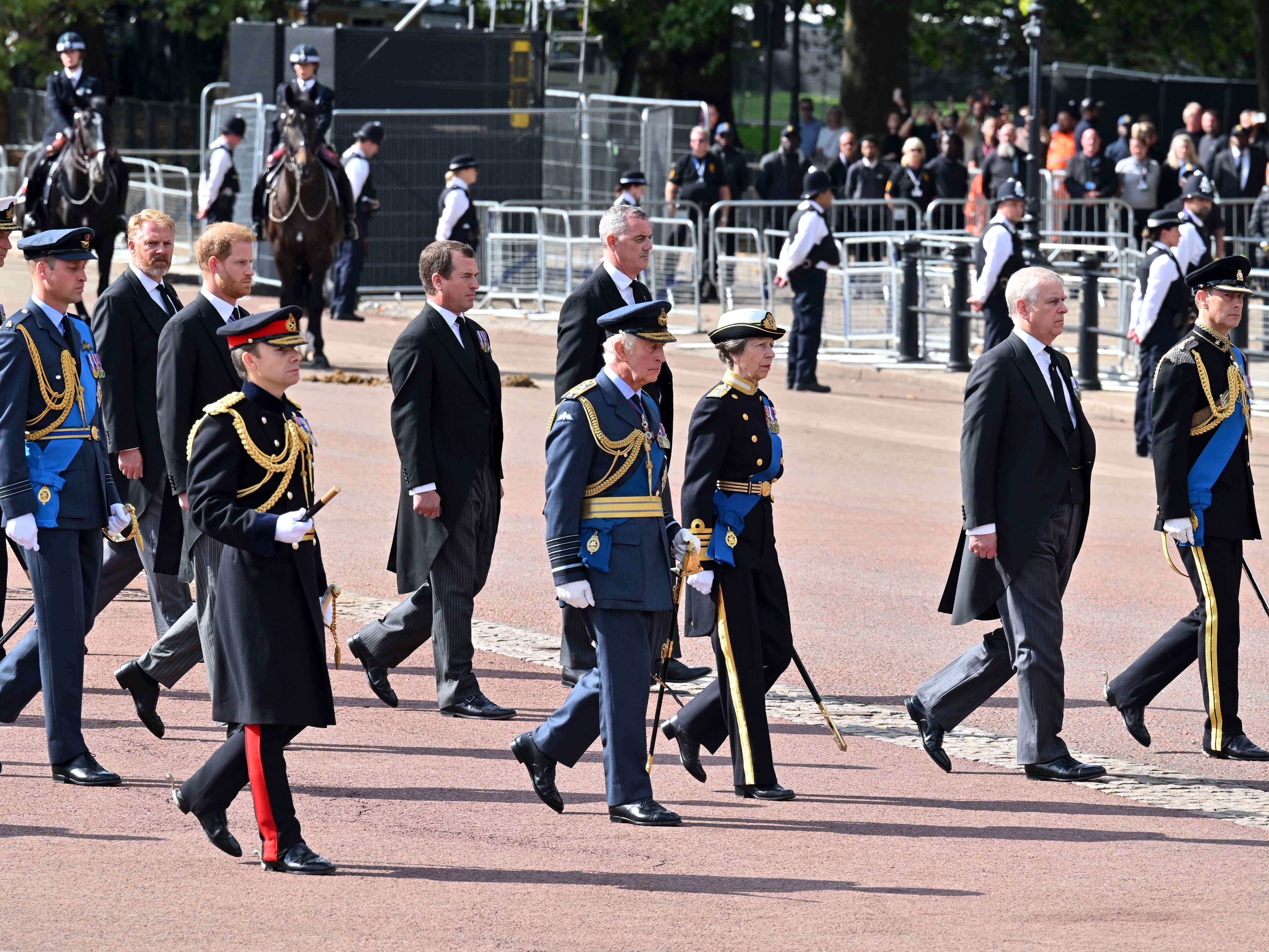 Prozession der Königin Elizabeth II