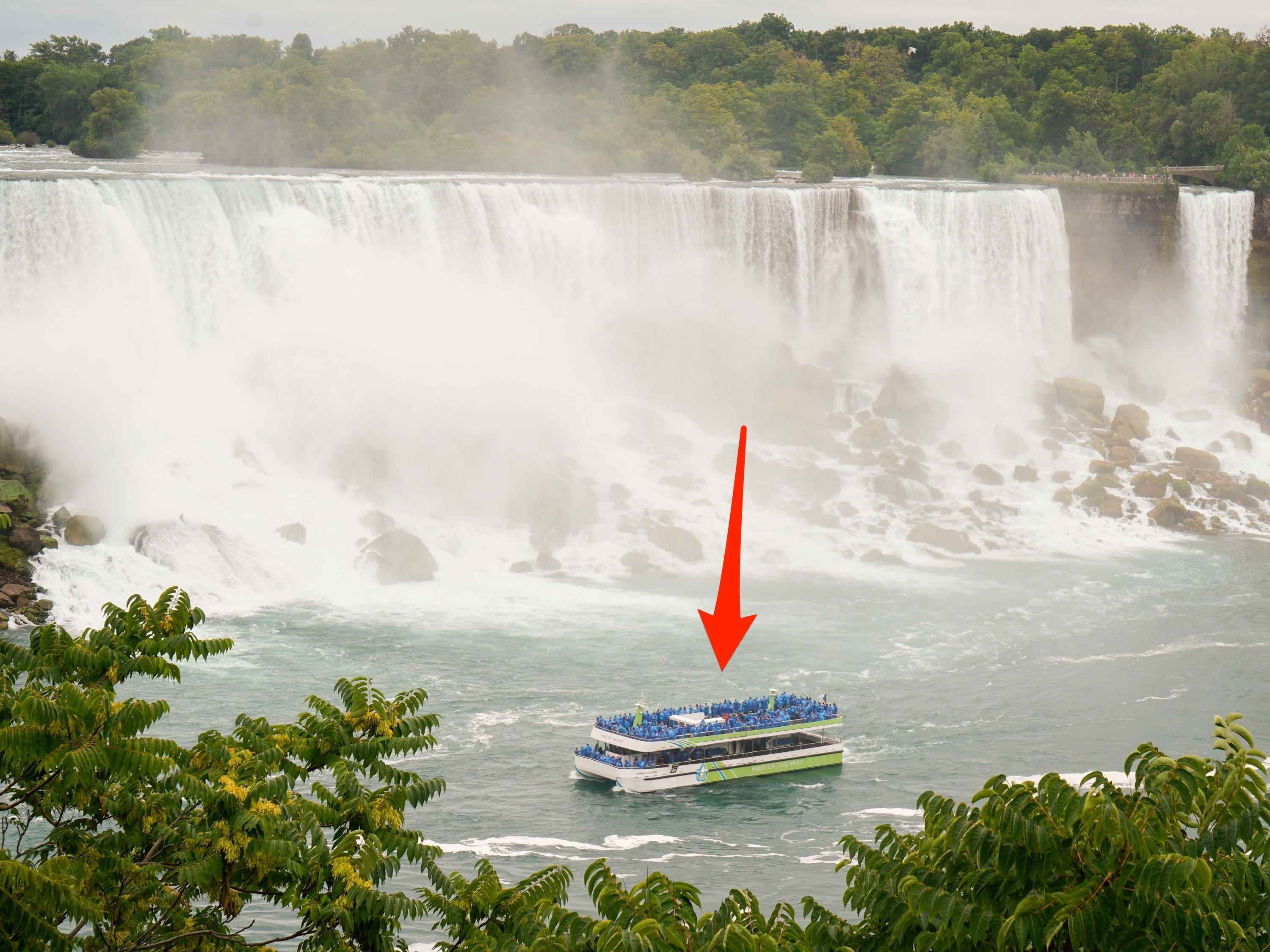 Niagarafälle vom Boot Maid of Mist aus gesehen