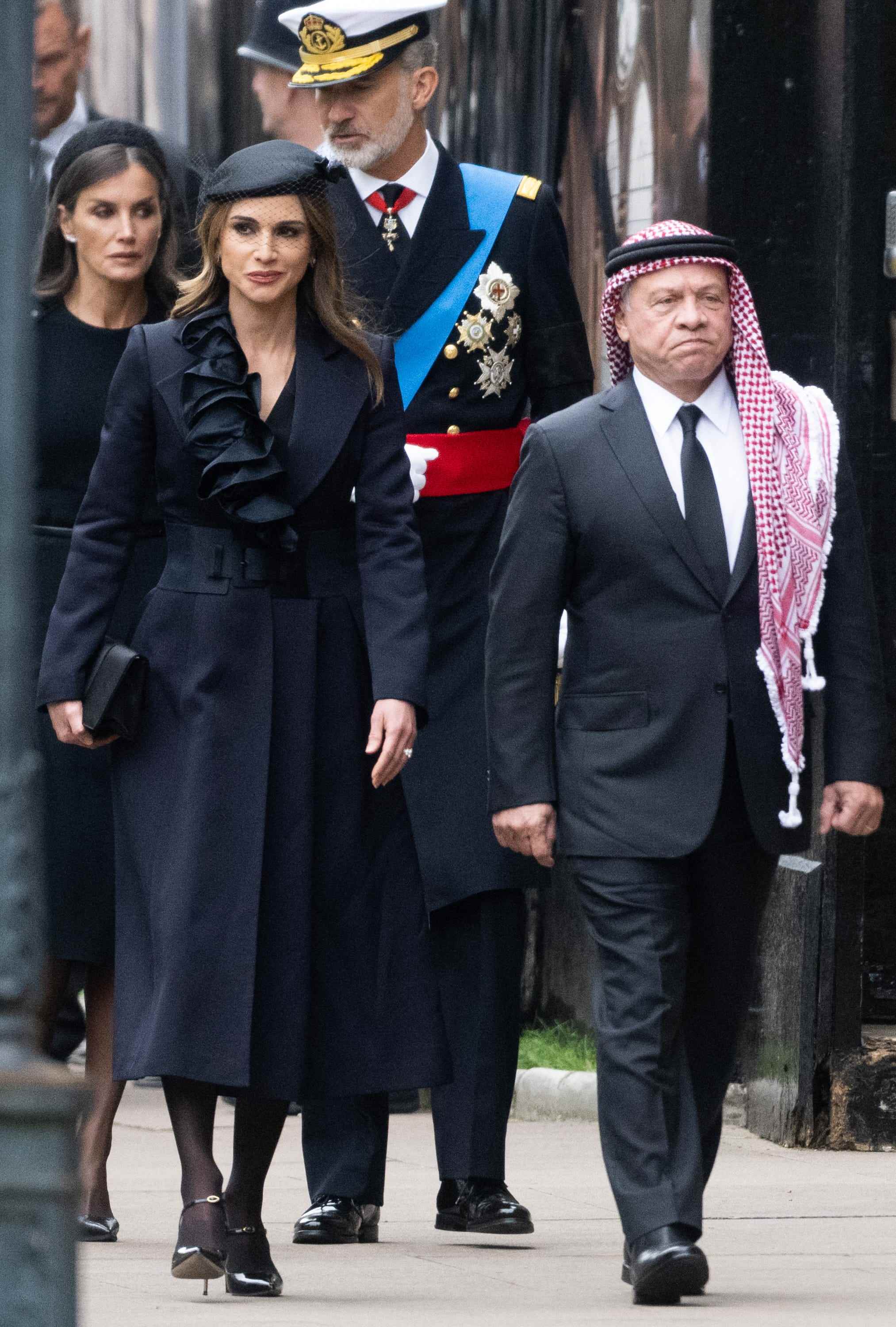 Königin Rania von Jordanien, Abdullah II. von Jordanien während der staatlichen Beerdigung von Königin Elizabeth II. in der Westminster Abbey am 19. September 2022 in London, England.
