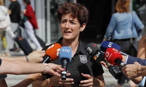 Spaniens Frauenfußballdirektorin Ana Alvarez erklärte am Freitag die Unterstützung des Verbandes für Jorge Vilda und forderte eine Entschuldigung von den Spielern.
