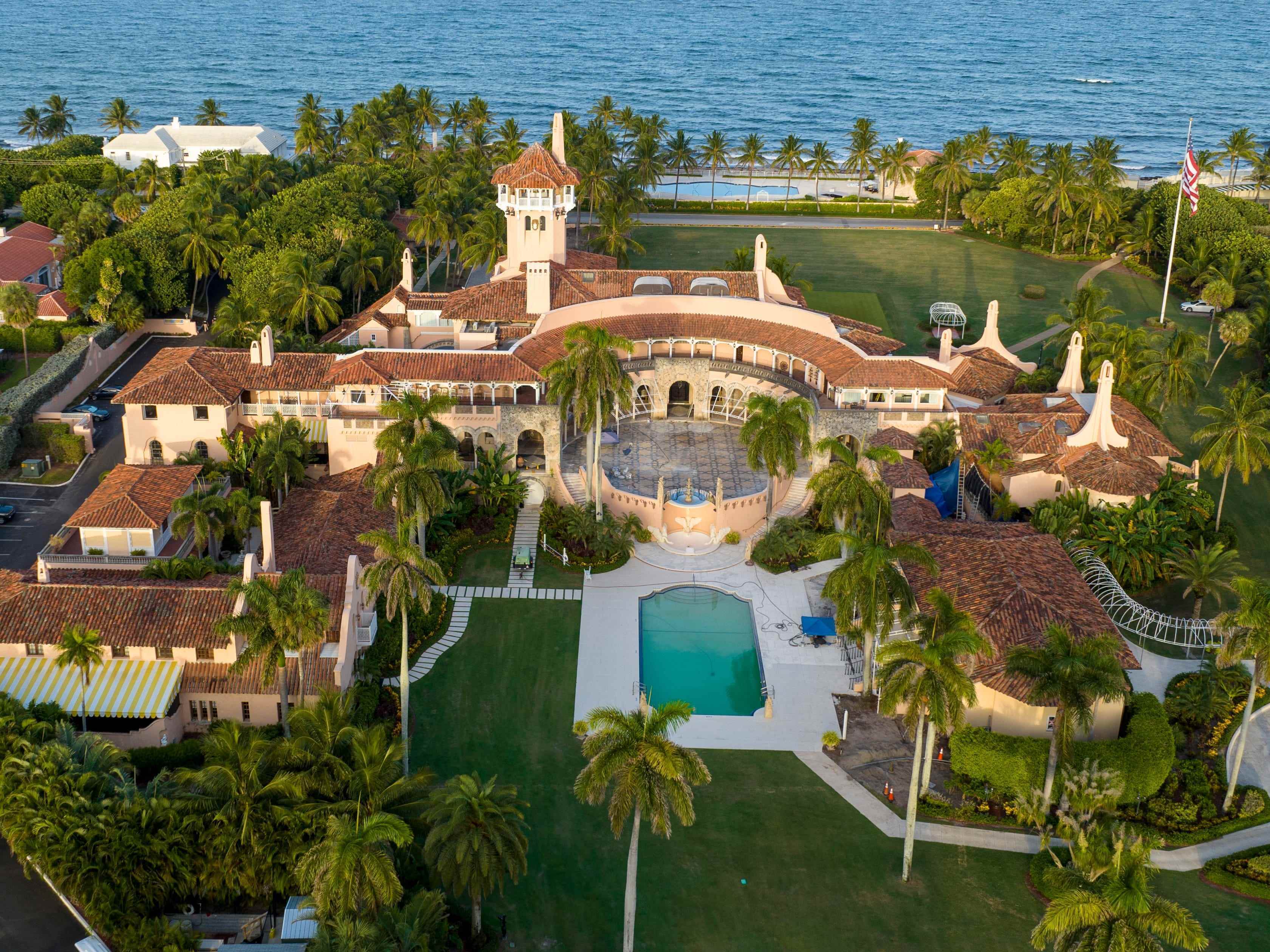 Luftaufnahme von Donald Trumps Haus Mar-a-Lago in Palm Beach, Florida.