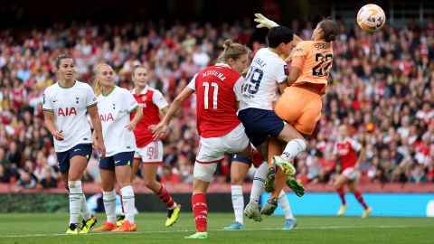 Vivianne Miedemas zweites Tor komplettierte Arsenals Sieg.