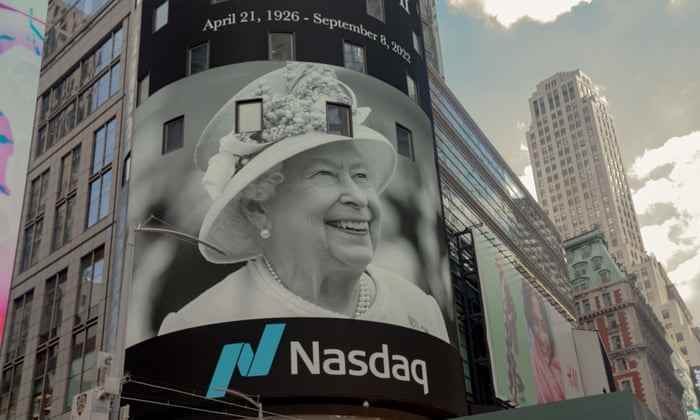 Queen Elizabeth wurde am Nasdaq-Schild am Time Square betrauert.
