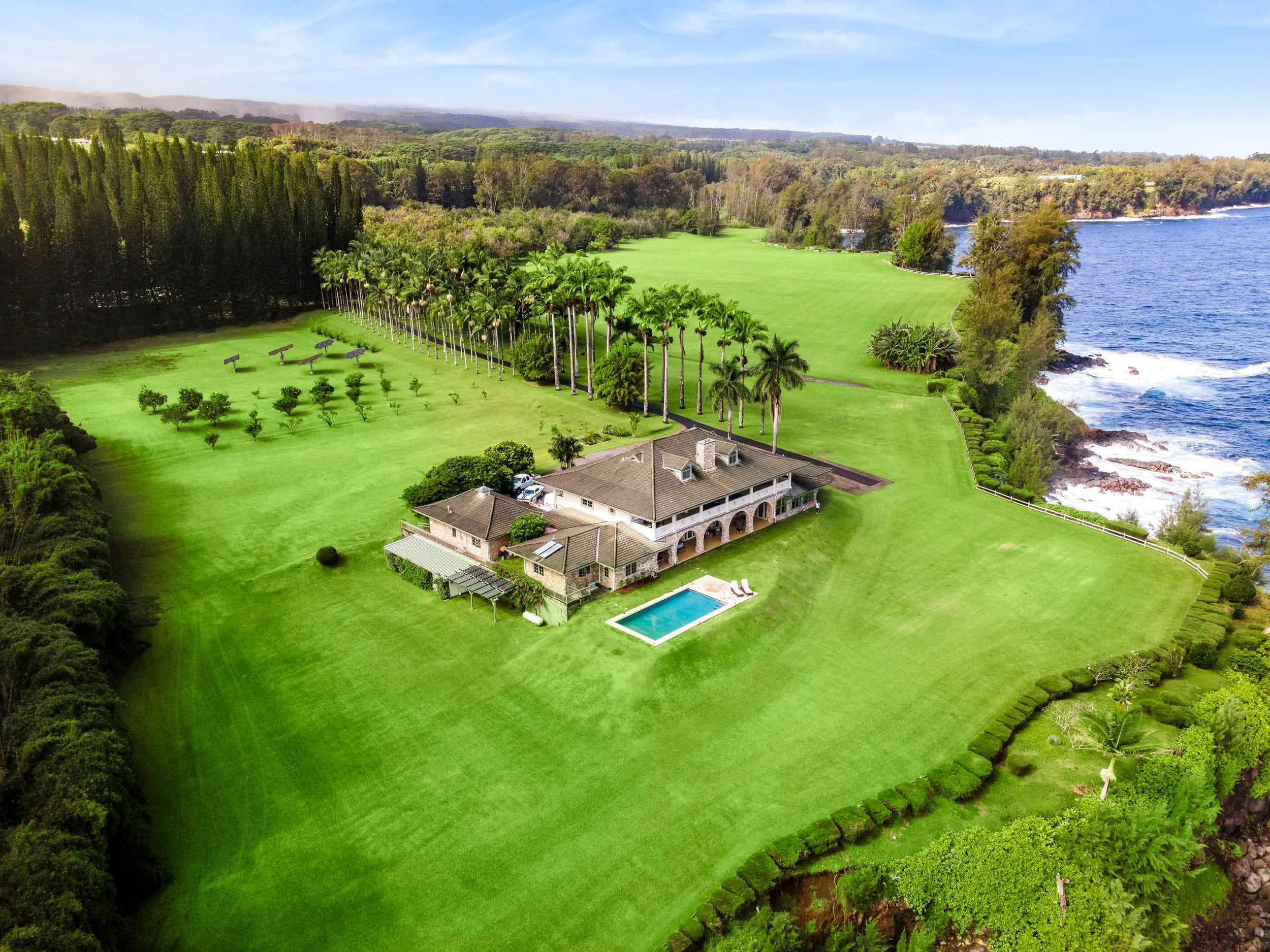 Villa in Vijay Singh Hawaii zu verkaufen.