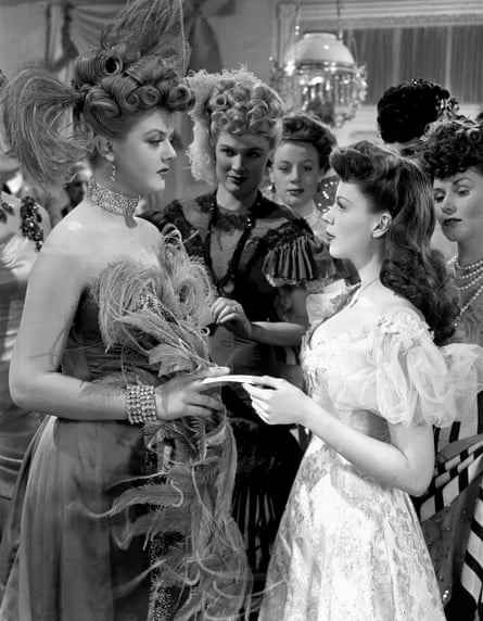 Angela Lansbury mit Judy Garland in „Die Harvey Girls“, 1946.