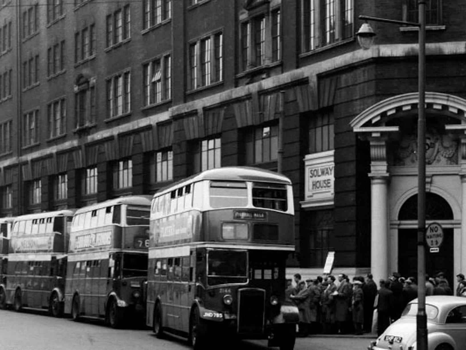 Der Bus war in den 50er Jahren in Manchester, Großbritannien, im Einsatz.