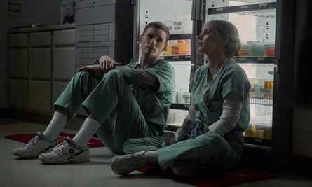 Eddie Redmayne und Jessica Chastain in „Die gute Krankenschwester“.