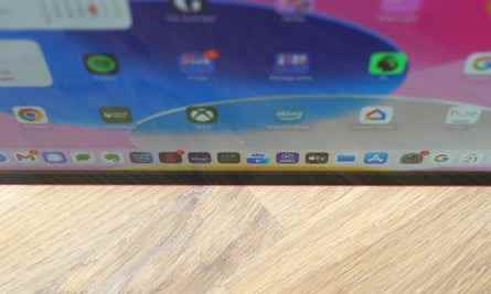 Die Lücke zwischen LCD und Bildschirmglas auf einem iPad.