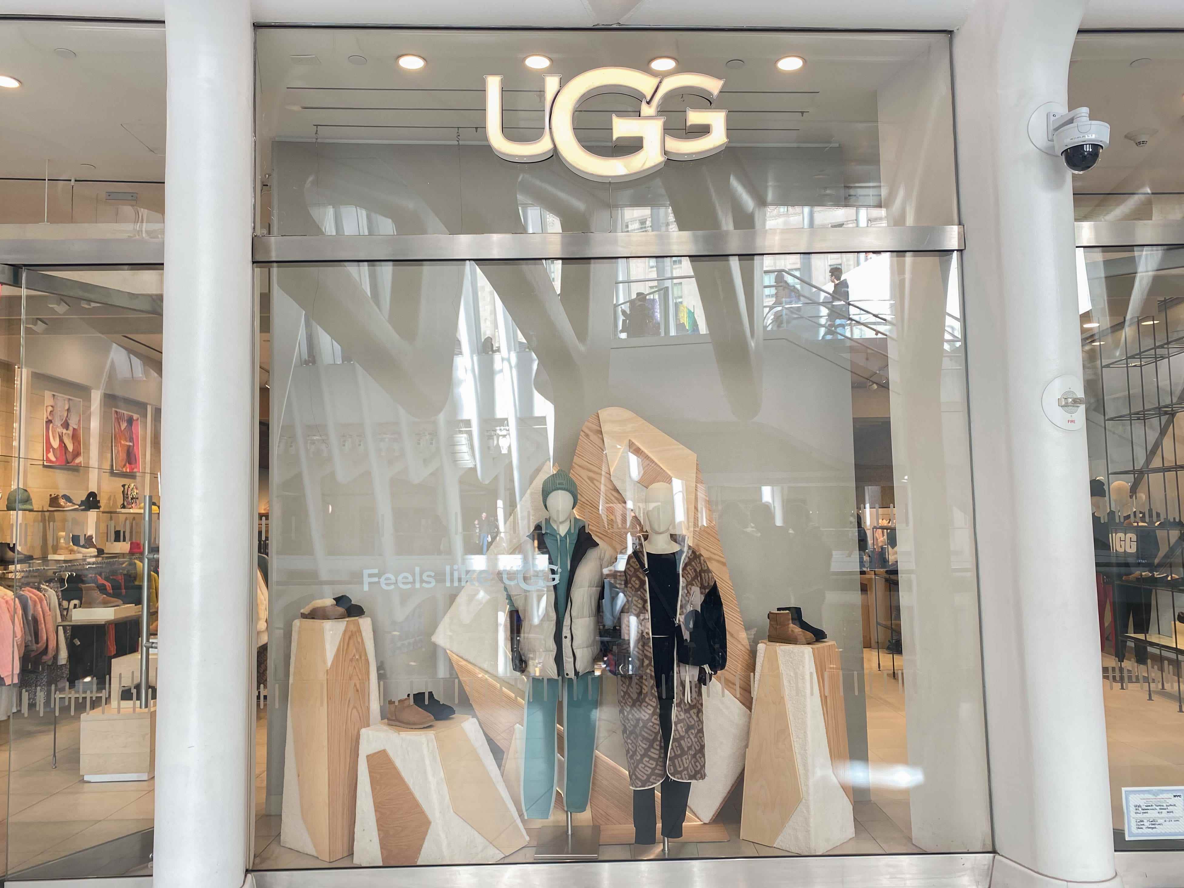 Eingang zum UGG-Store