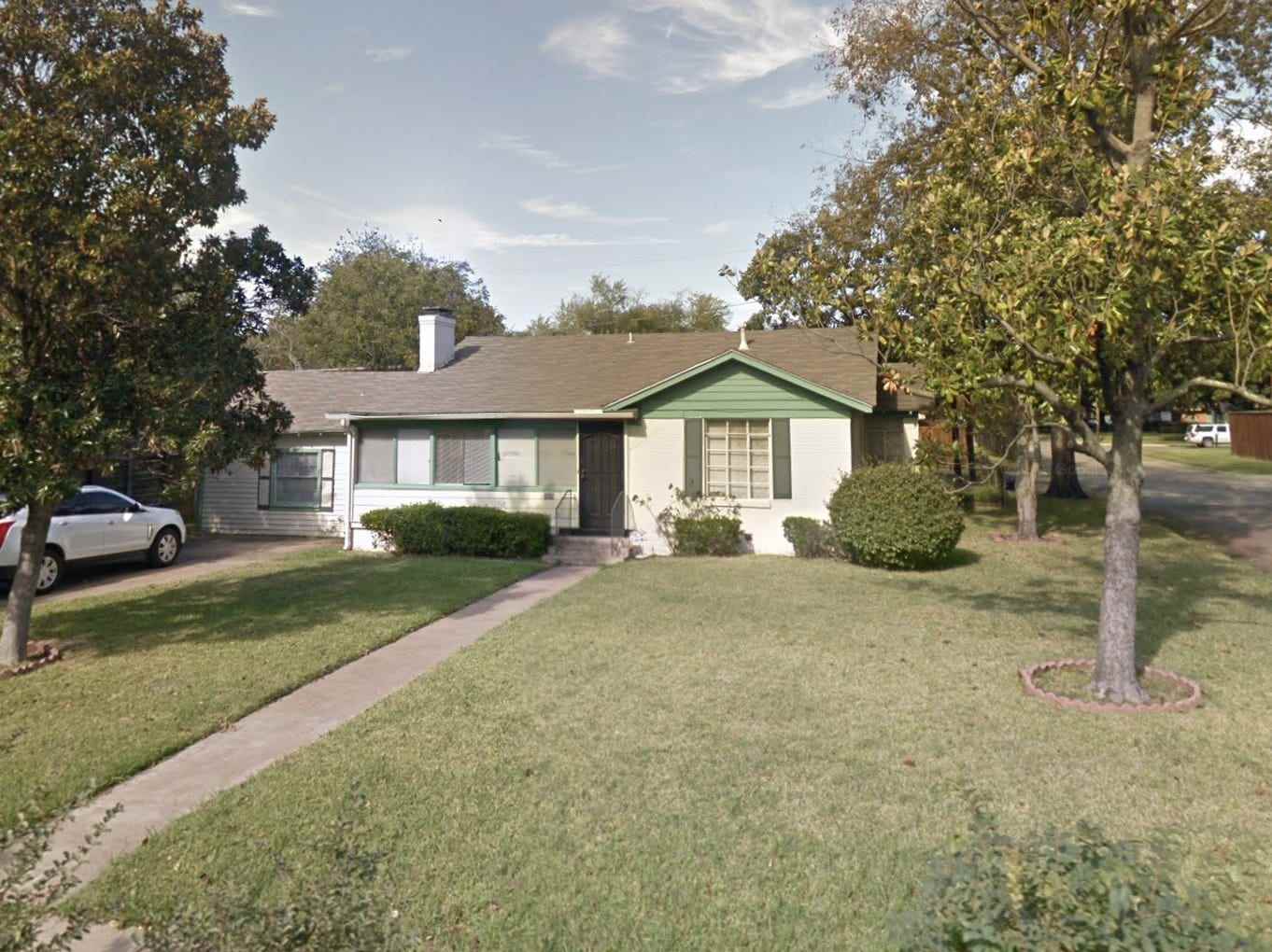 Ein Google Maps-Screenshot des vorherigen Hauses auf dem Grundstück.