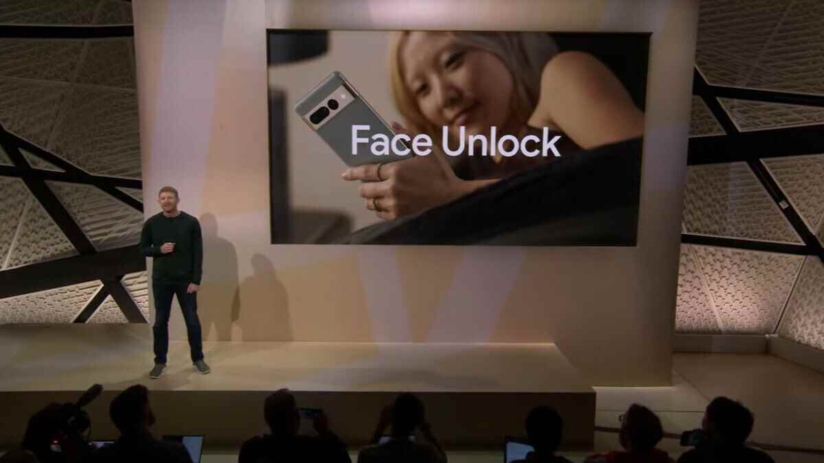 In der vergangenen Woche hat Google angekündigt, dass die Pixel 7-Reihe über Face Unlock verfügen wird. Aus diesem Grund erlaubt Google Face Unlock von Pixel 7 nicht, mobile Zahlungen zu überprüfen