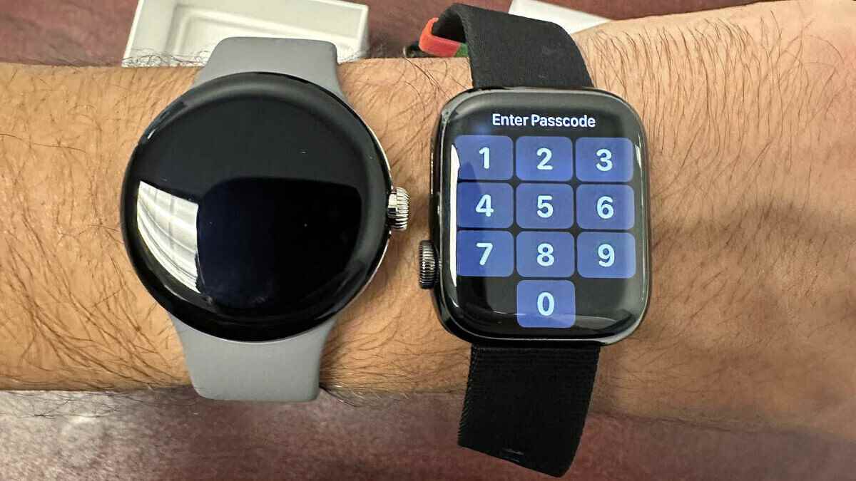 Foto einer Google Pixel Watch-Demoeinheit neben einer Apple Watch - Google Pixel Watch: Die Anti-Apple Watch, auf die ich gewartet habe?  Ein neuer Standard für Android-Nutzer?