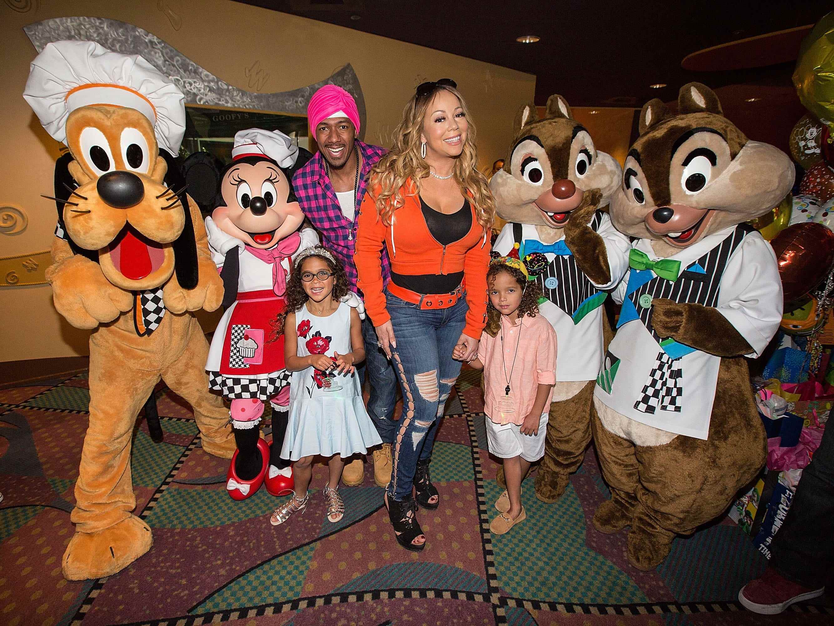 Nick Cannon und Mariah Carey im Disneyland im Jahr 2017.