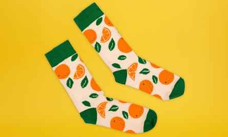 Orangefarbene Socken