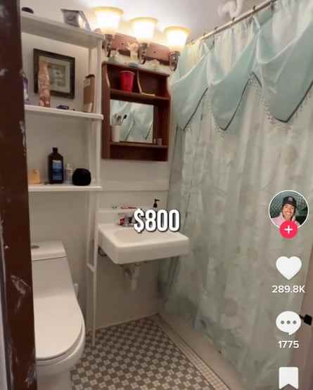 Ein TikTok-Standbild eines Badezimmers, das mit einem Preis von 800 $ gekennzeichnet ist.