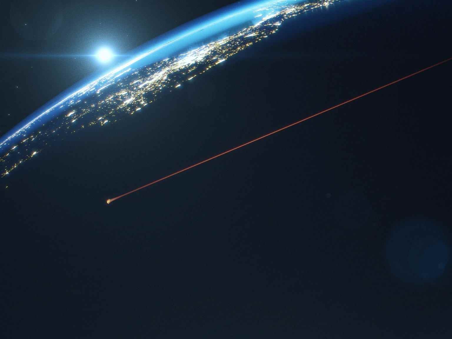 Abbildung zeigt den Feuerball der Orion-Kapsel, der auf die Erde zurast