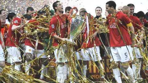 Ronaldo schoss auch auf seine ehemaligen Champions-League-Gewinner Wayne Rooney und Gary Neville.