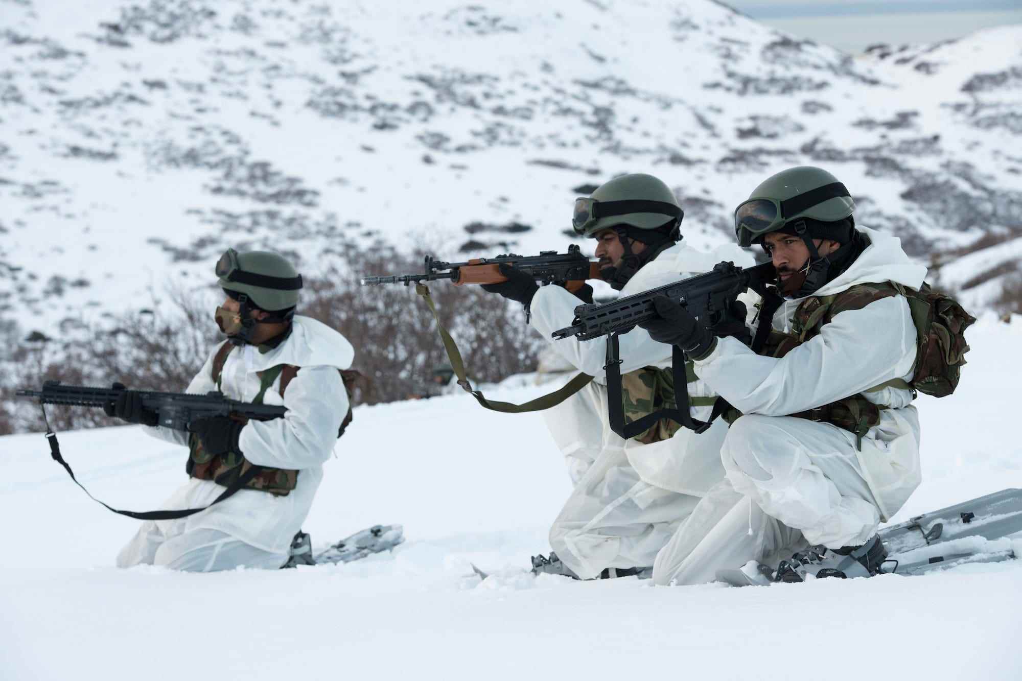 Indische Armeesoldaten in Alaskas Arktis Yudh Abhyas