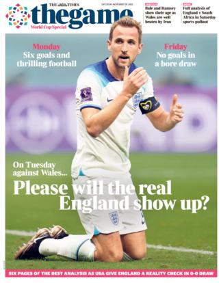 Titelseite der Times Football