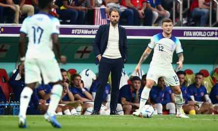 Gareth Southgate schaut beim torlosen Unentschieden Englands gegen die USA zu
