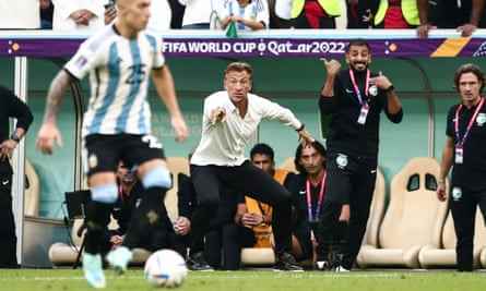 Der Trainer von Saudi-Arabien, Hervé Renard, an der Seitenlinie gegen Argentinien
