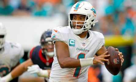 Miami Dolphins-Quarterback Tua Tagovailoa spielt eine brillante Saison