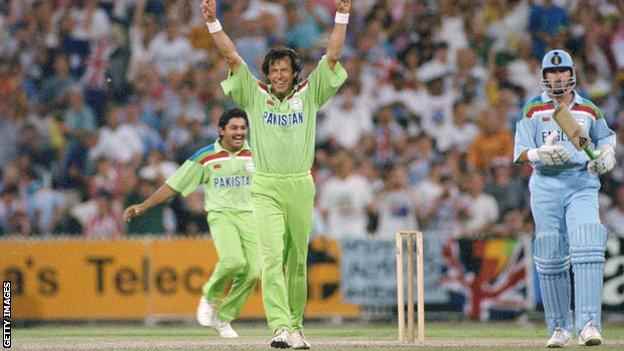 Imran Khan feiert Wicket im Finale 1992