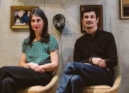 Franck Chartier (rechts) mit seiner künstlerischen Co-Leiterin von Peeping Tom, Gabriela Carrizo.