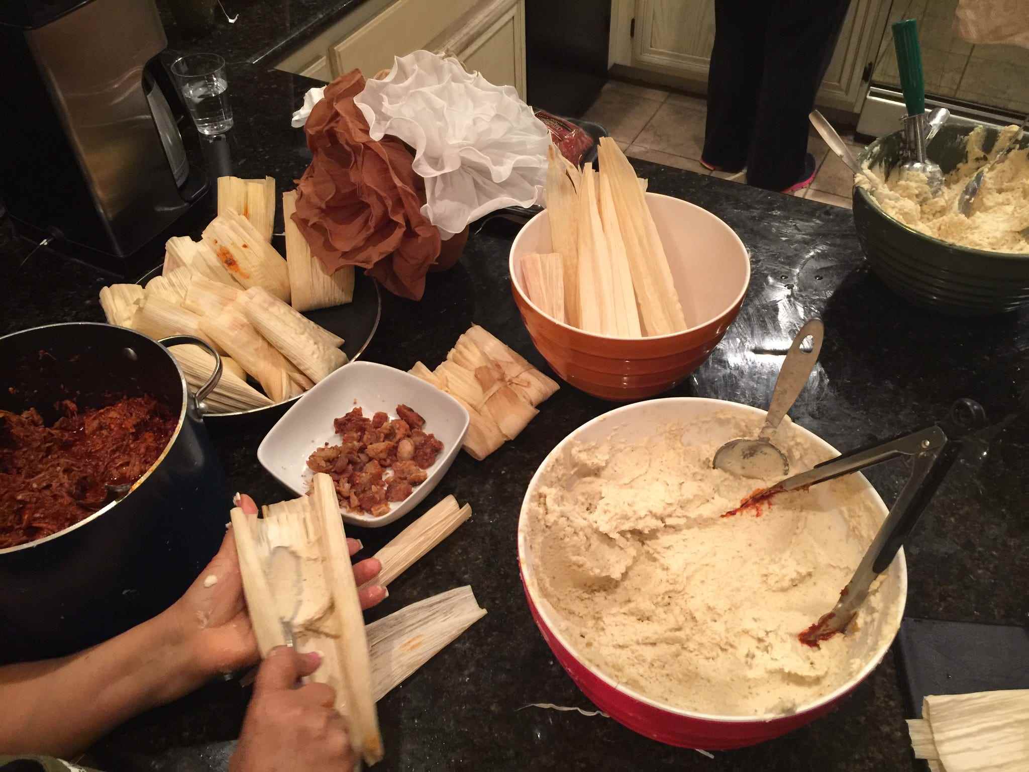 Tamales machen mit meiner mexikanisch-amerikanischen Familie 2015