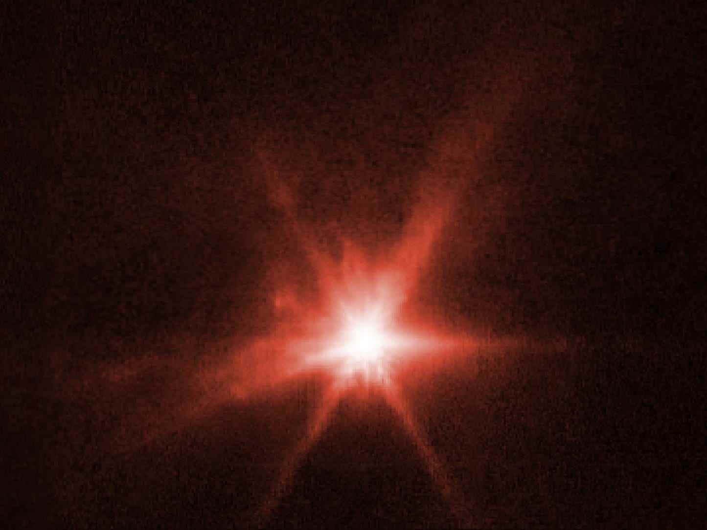 Dieses Bild der Near-Infrared Camera (NIRCam) des NASA-Weltraumteleskops James Webb zeigt Dimorphos, den Asteroidenmond im Doppel-Asteroidensystem Didymos, etwa 4 Stunden nach dem Einschlag des Double Asteroid Redirection Test (DART) der NASA.
