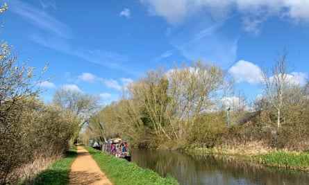 Der Kennet-and-Avon-Kanal südlich von Reading