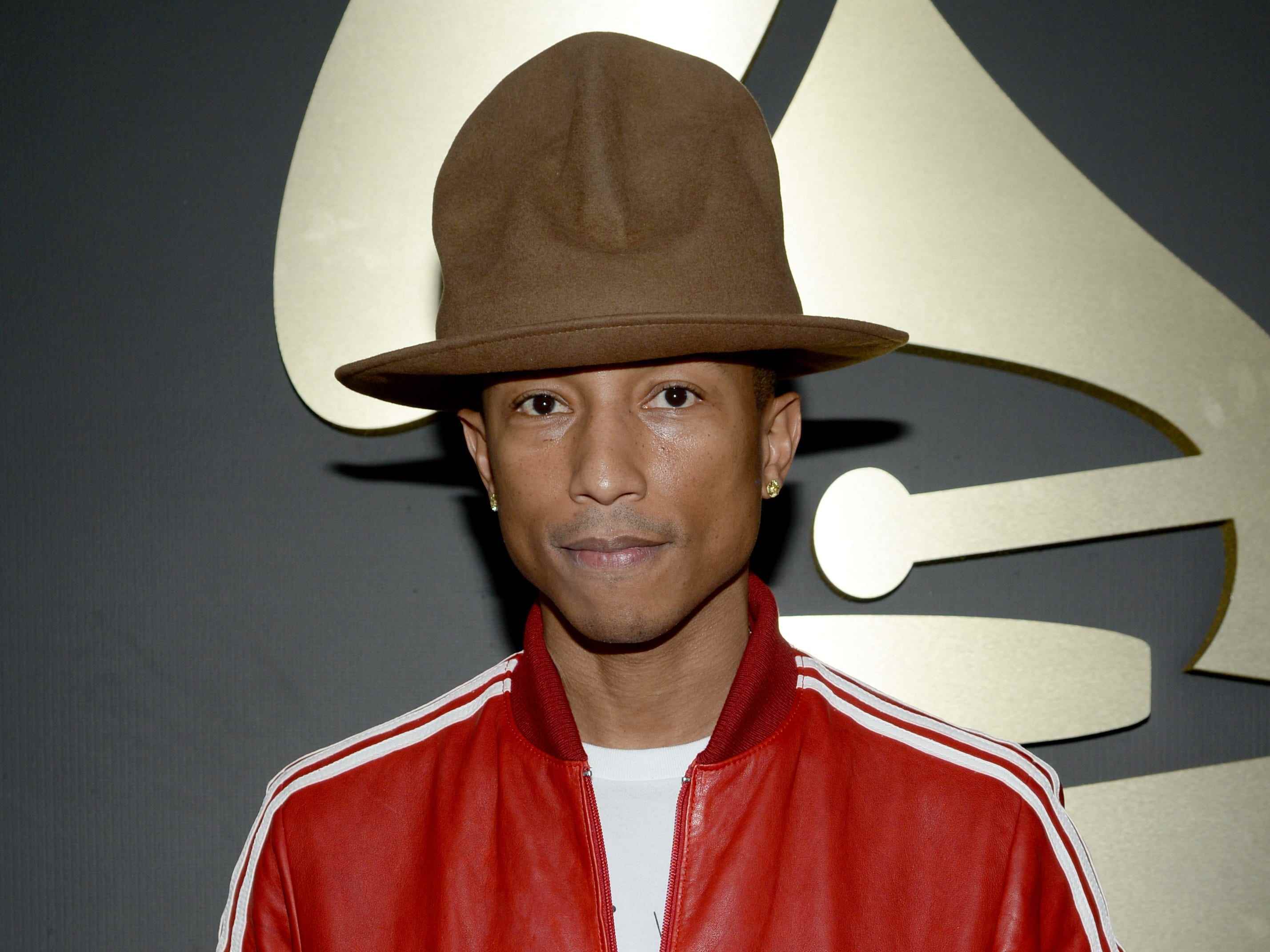 Der Aufnahmekünstler Pharrell Williams nimmt am 26. Januar 2014 an den 56. GRAMMY Awards im Staples Center teil